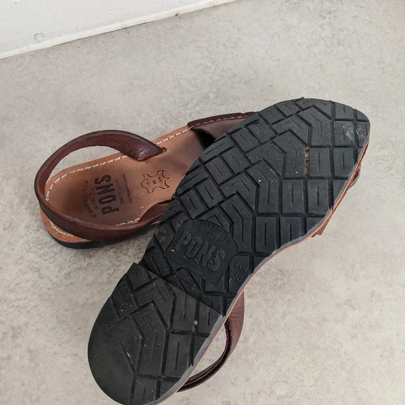 Pons Avarcas (Dyed Brown) - Picture 3 of 3